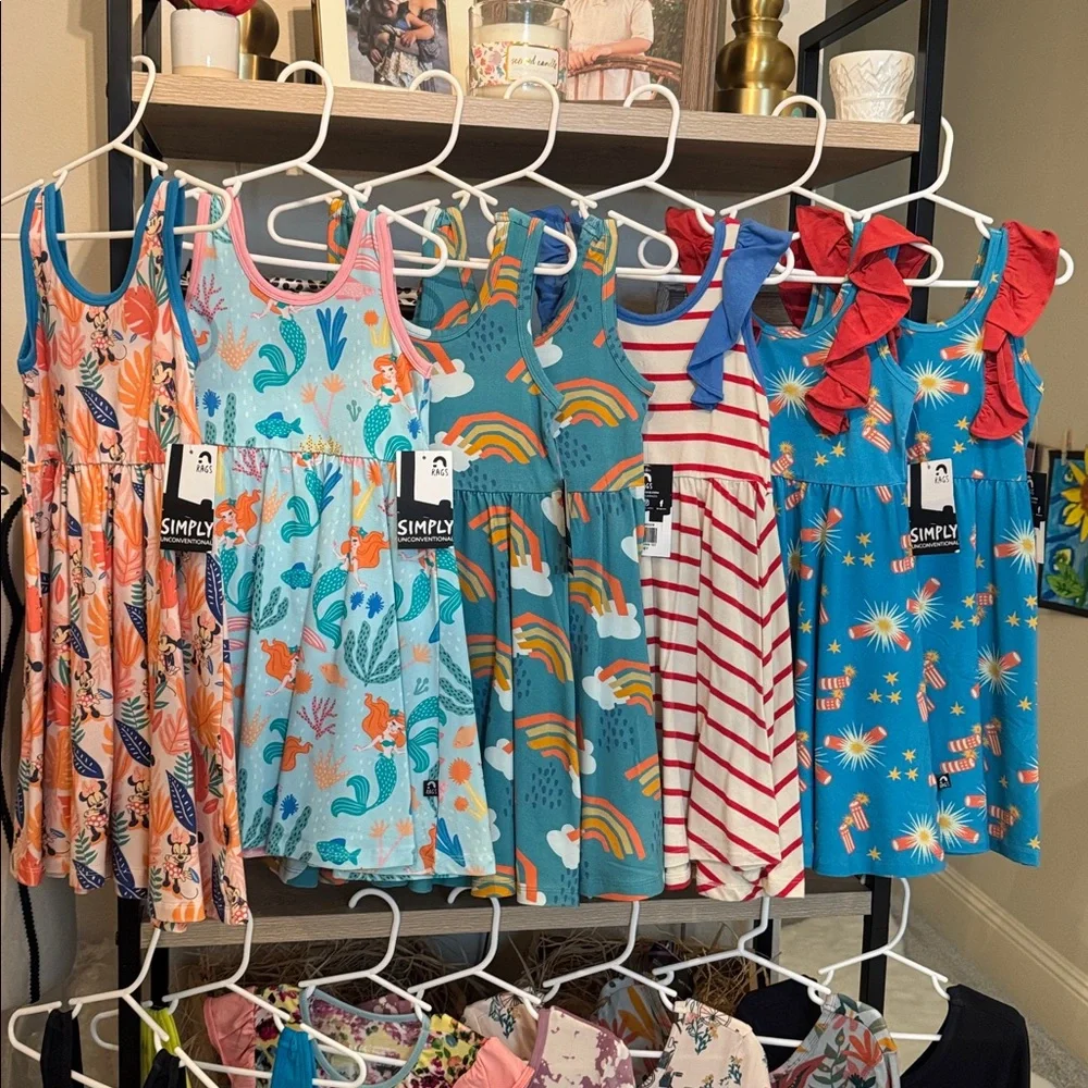 5/6 Rags to Raches Dress Collection! - Picture 2 of 7